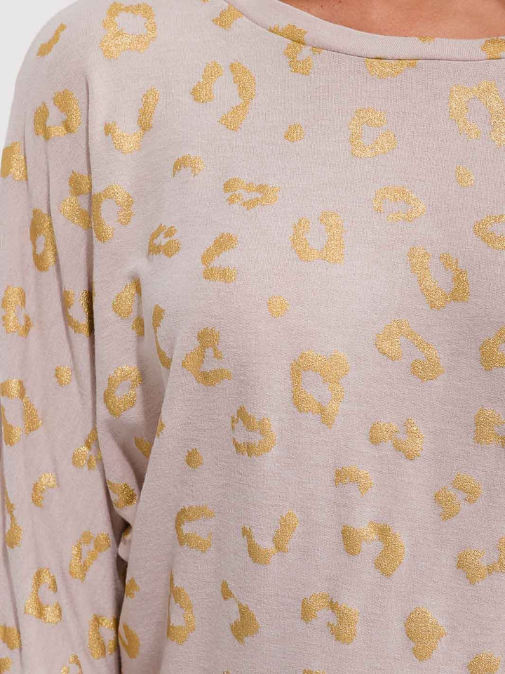 WOMEN'S LONG SLEEVE SHIMMER ANIMAL PRINT TOP