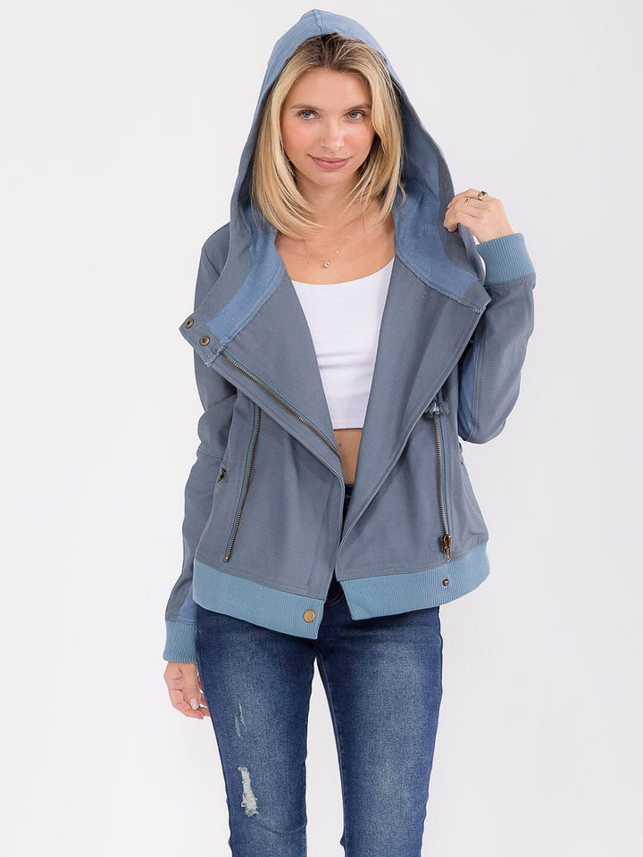 WOMEN'S LONG SLEEVE ZIPPER CLOSURE FRONT POCKETS HOODED JACKET