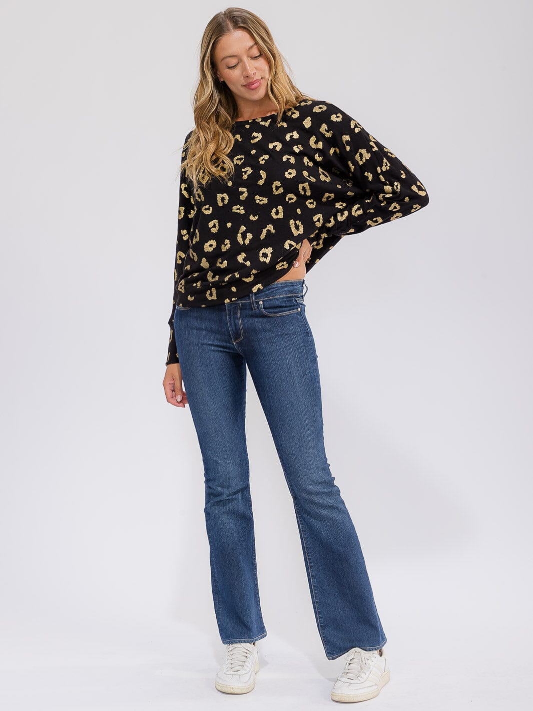 WOMEN'S LONG SLEEVE SHIMMER ANIMAL PRINT TOP