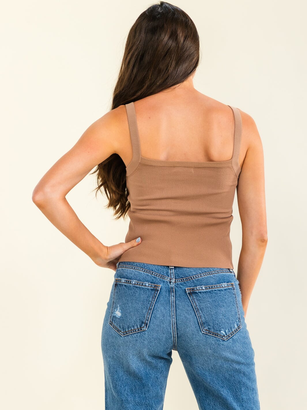 WOMEN'S SLEEVELESS SQUARE NECK RIBBED TANK TOP