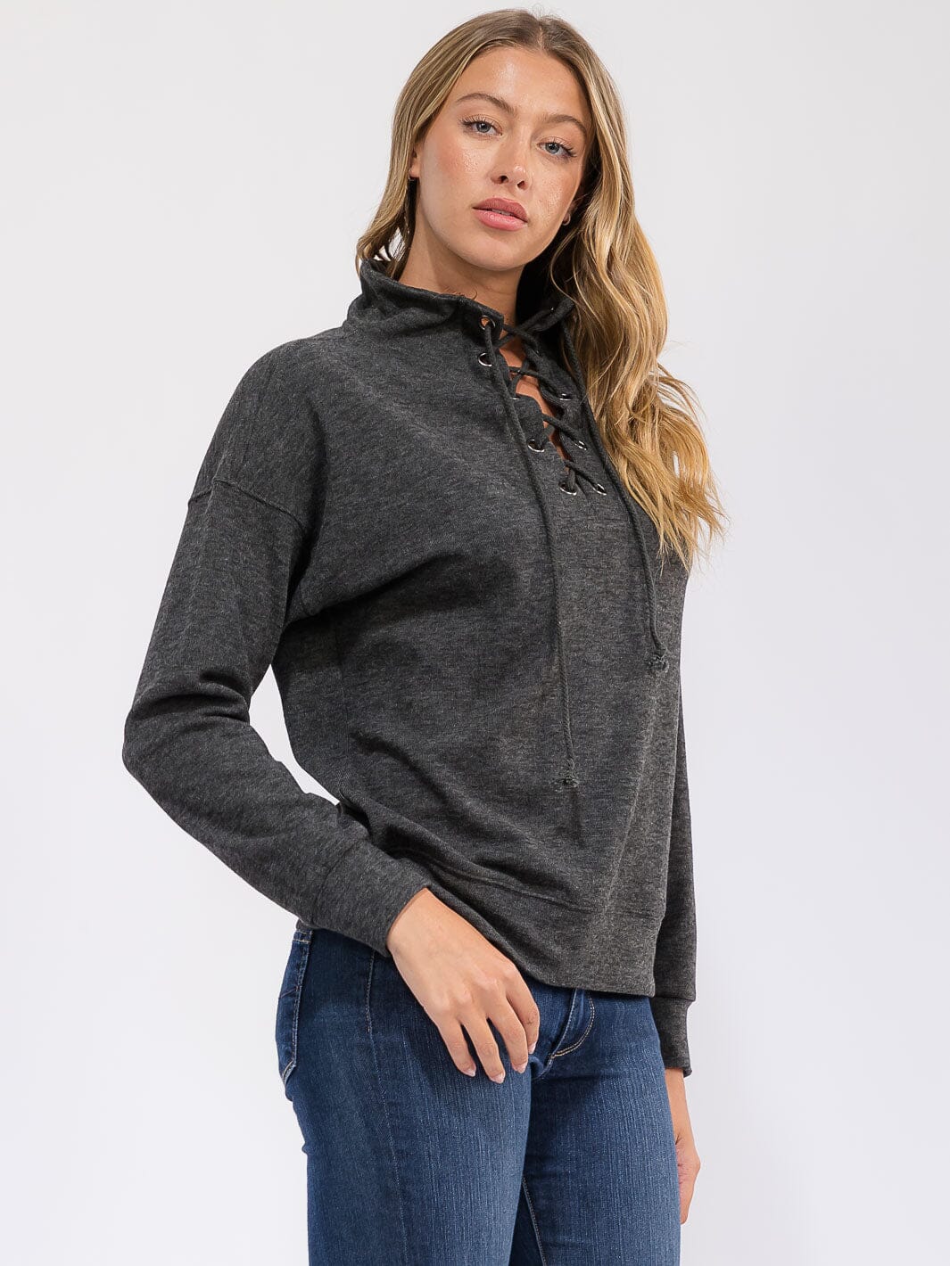 WOMEN'S LONG SLEEVE LACE UP PULLOVER SWEATER