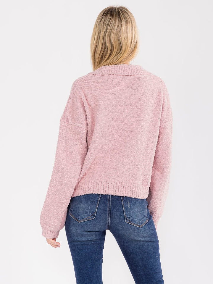 WOMEN'S LONG SLEEVE BUTTON CLOSURE SWEATER
