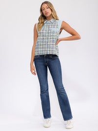 WOMEN'S SLEEVELESS BUTTON UP FRONT POCKET DENIM CONTRAST TOP