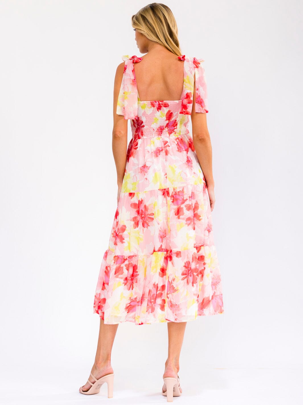 WOMEN'S SLEEVELESS V-NECK SMOCK TIERED FLORAL MIDI DRESS