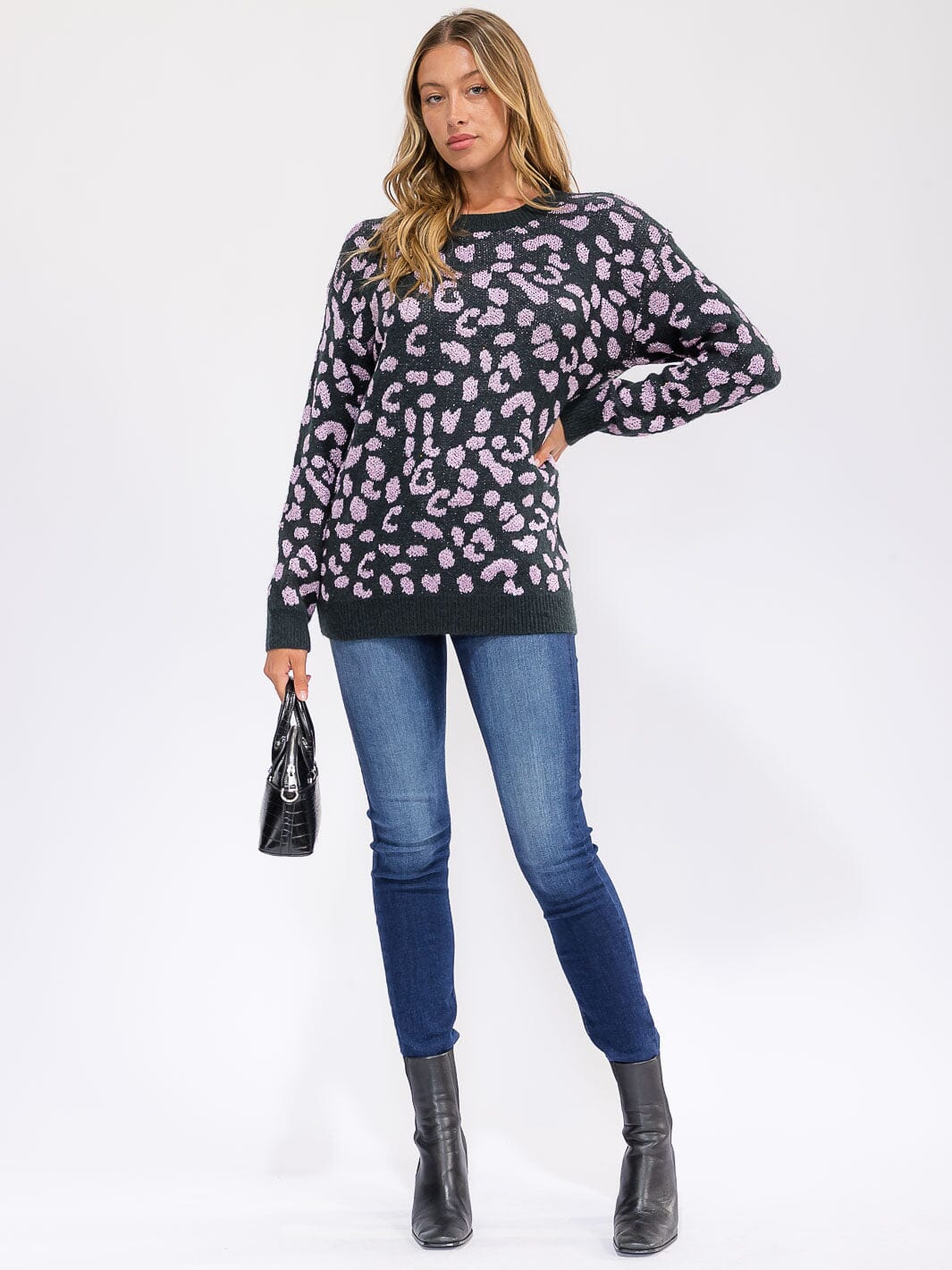 WOMEN'S LONG SLEEVE ANIMAL PRINT KNIT PULLOVER SWEATER