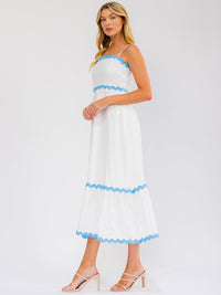WOMEN'S SLEEVELESS SMOCK BACK TRIM DETAILED MAXI DRESS