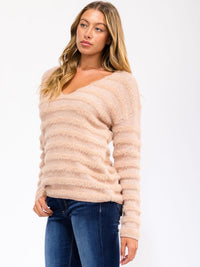 WOMEN'S LONG SLEEVE V-NECK TIERED PULLOVER SWEATER