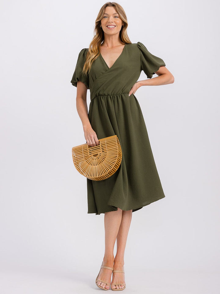 WOMEN'S SHORT PUFF SLEEVE SURPLICE ELASTIC WAIST MIDI DRESS