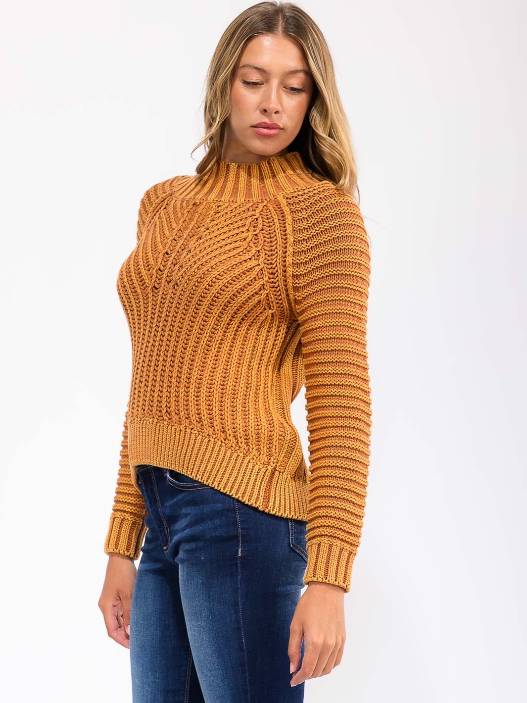 WOMEN'S LONG SLEEVE MOCK NECK RIBBED PULLOVER SWEATER