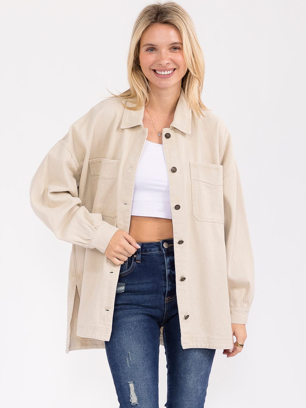 WOMEN'S LONG SLEEVE BUTTON CLOSURE FRONT POCKETS DENIM JACKET