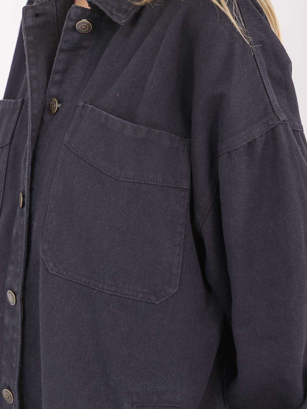 WOMEN'S LONG SLEEVE BUTTON CLOSURE FRONT POCKETS DENIM JACKET