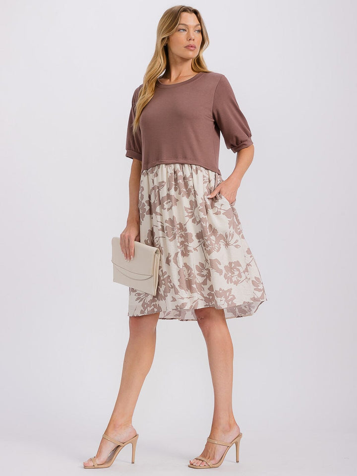 WOMEN'S SHORT SLEEVE CONTRAST FRONT POCKETS COLORBLOCK FLORAL MINI DRESS