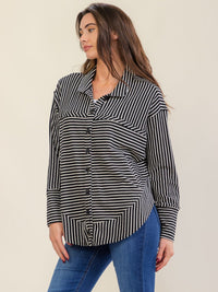 WOMEN'S LONG SLEEVE V-NECK BUTTON CLOSURE FRONT POCKET COLORBLOCK SHIRT