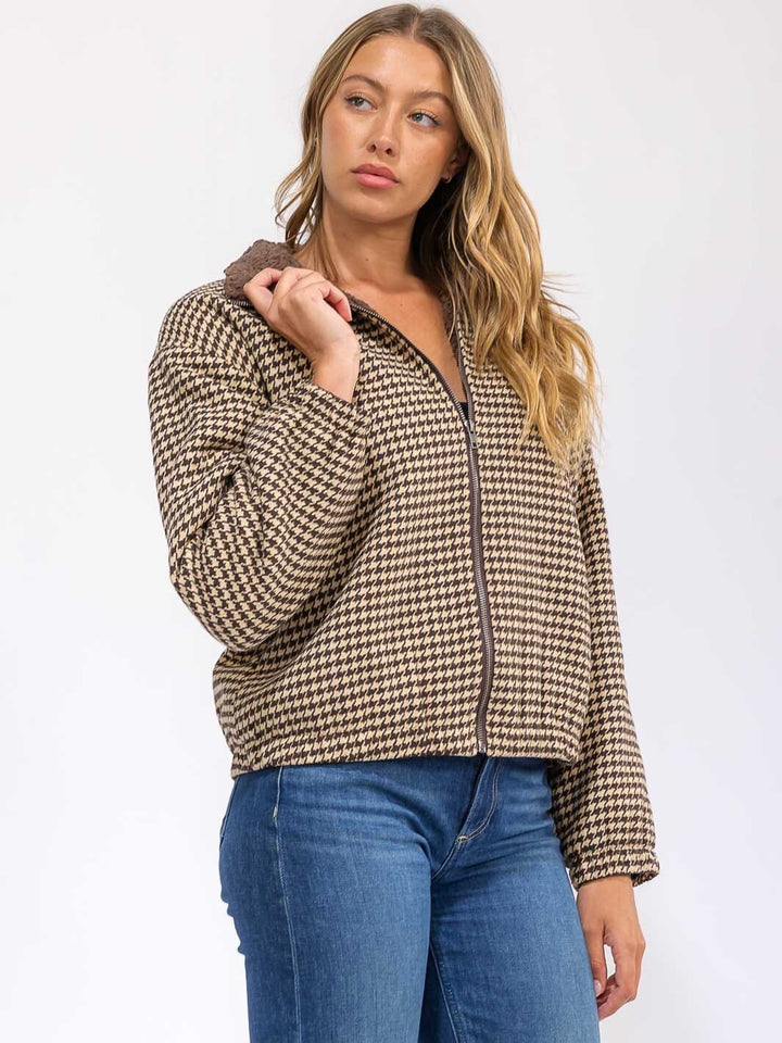 WOMEN'S LONG SLEEVE ZIPPER CLOSURE SHERPA PLAID JACKET