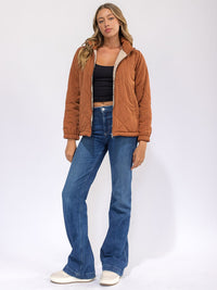WOMEN'S LONG SLEEVE FRONT POCKETS ZIPPER CLOSURE SHERPA PUFFER JACKET