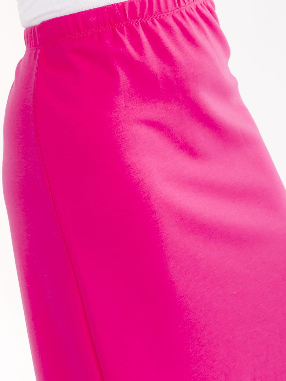 PLUS SIZE ELASTIC WAIST SOLID MIDI SKIRT