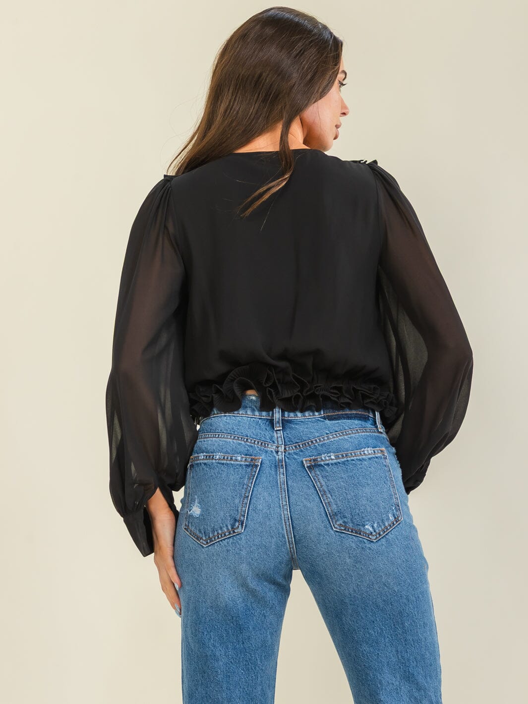ENTRO WOMEN'S LONG SLEEVE V-NECK RUFFLE BLOUSE