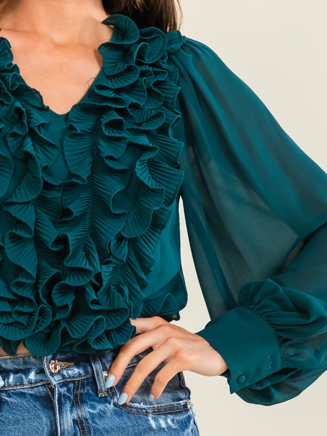 ENTRO WOMEN'S LONG SLEEVE V-NECK RUFFLE BLOUSE