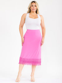 PLUS SIZE ELASTIC WAIST CROCHET BOTTOM HEM MIDI SKIRT