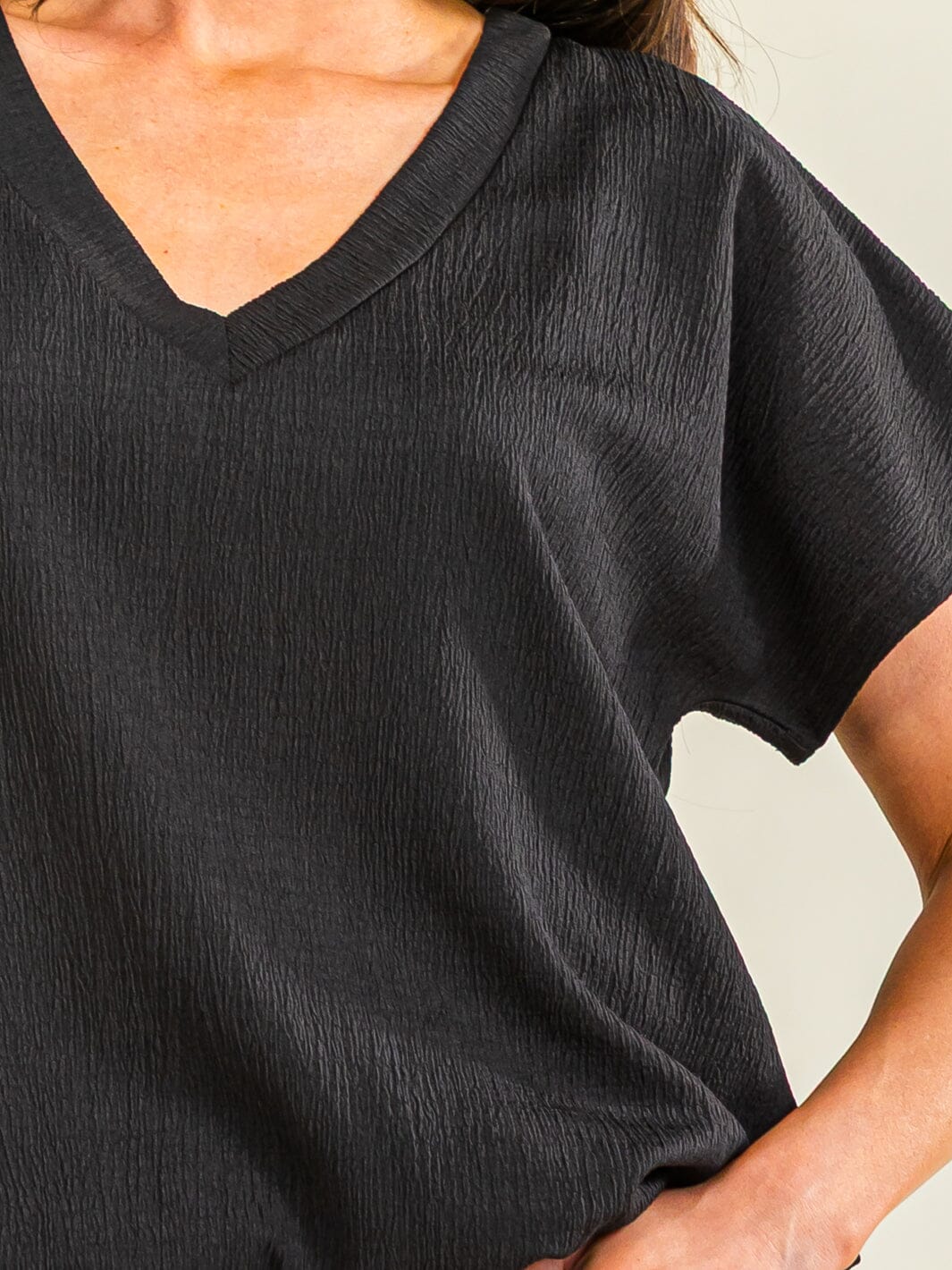 ENTRO WOMEN'S SHORT SLEEVE V-NECK BUBBLE WAIST TOP