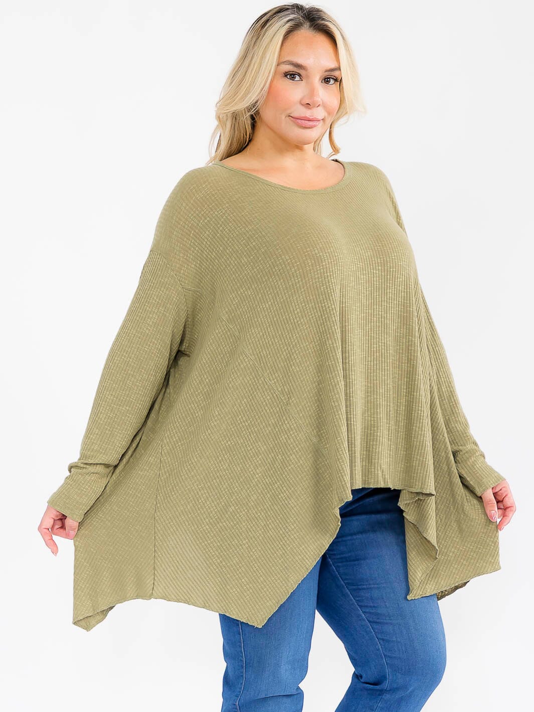 PLUS SIZE LONG SLEEVE HIGH-LOW OVERSIZED TOP