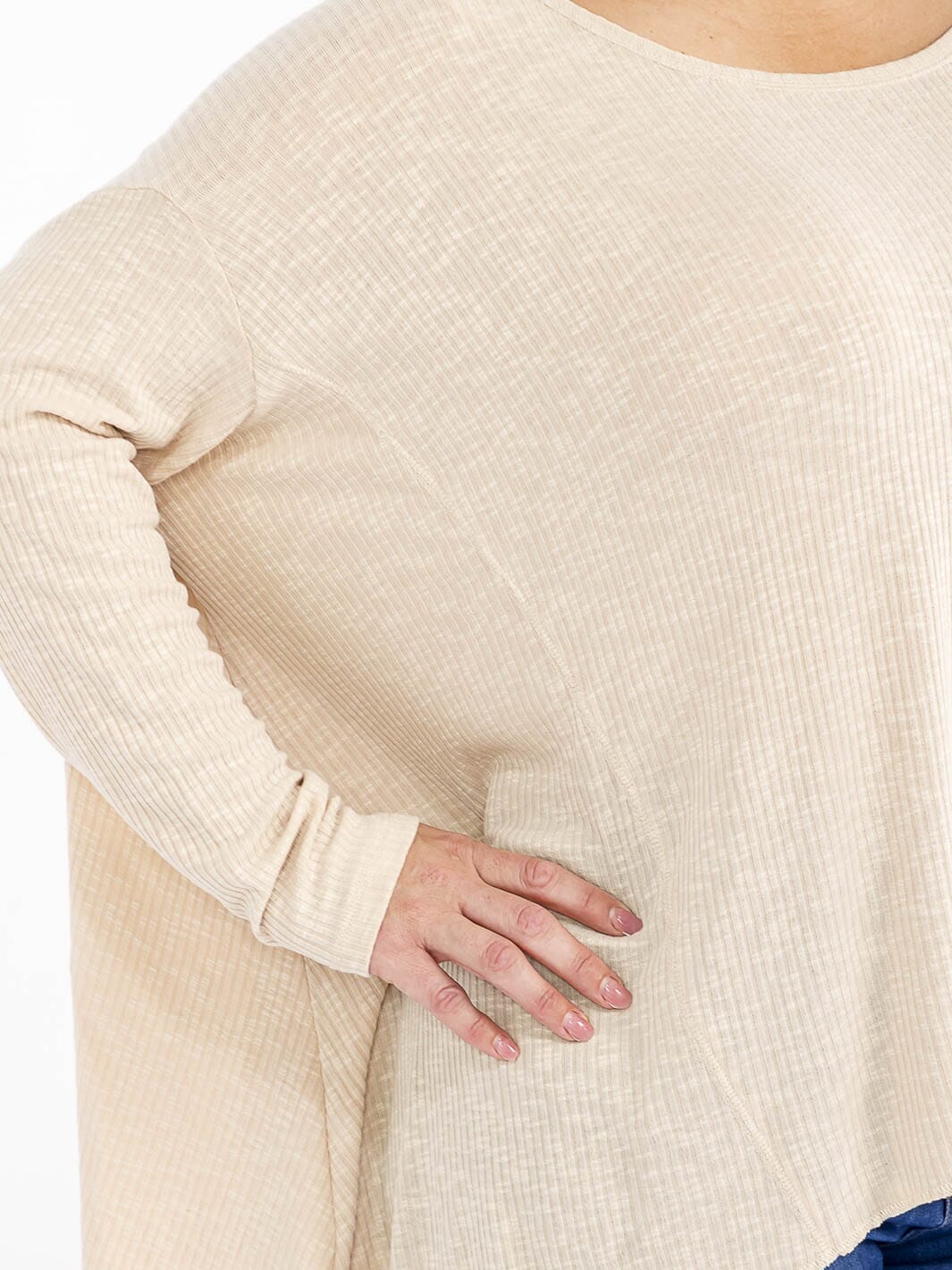 PLUS SIZE LONG SLEEVE HIGH-LOW OVERSIZED TOP