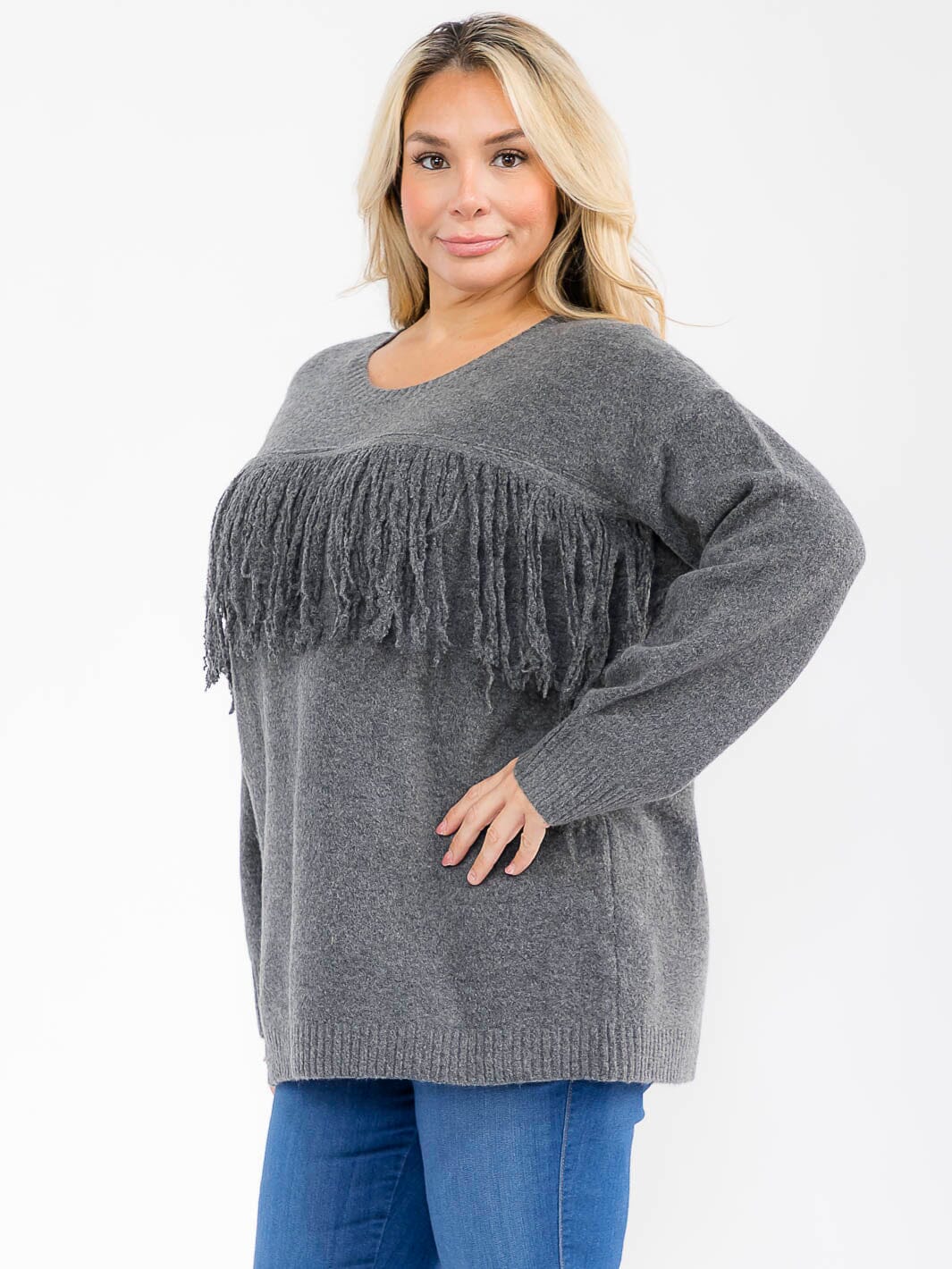PLUS SIZE LONG SLEEVE FRINGE DETAILED PULLOVER SWEATER