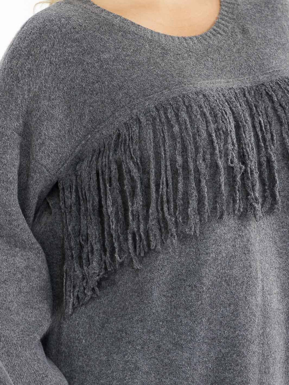 PLUS SIZE LONG SLEEVE FRINGE DETAILED PULLOVER SWEATER