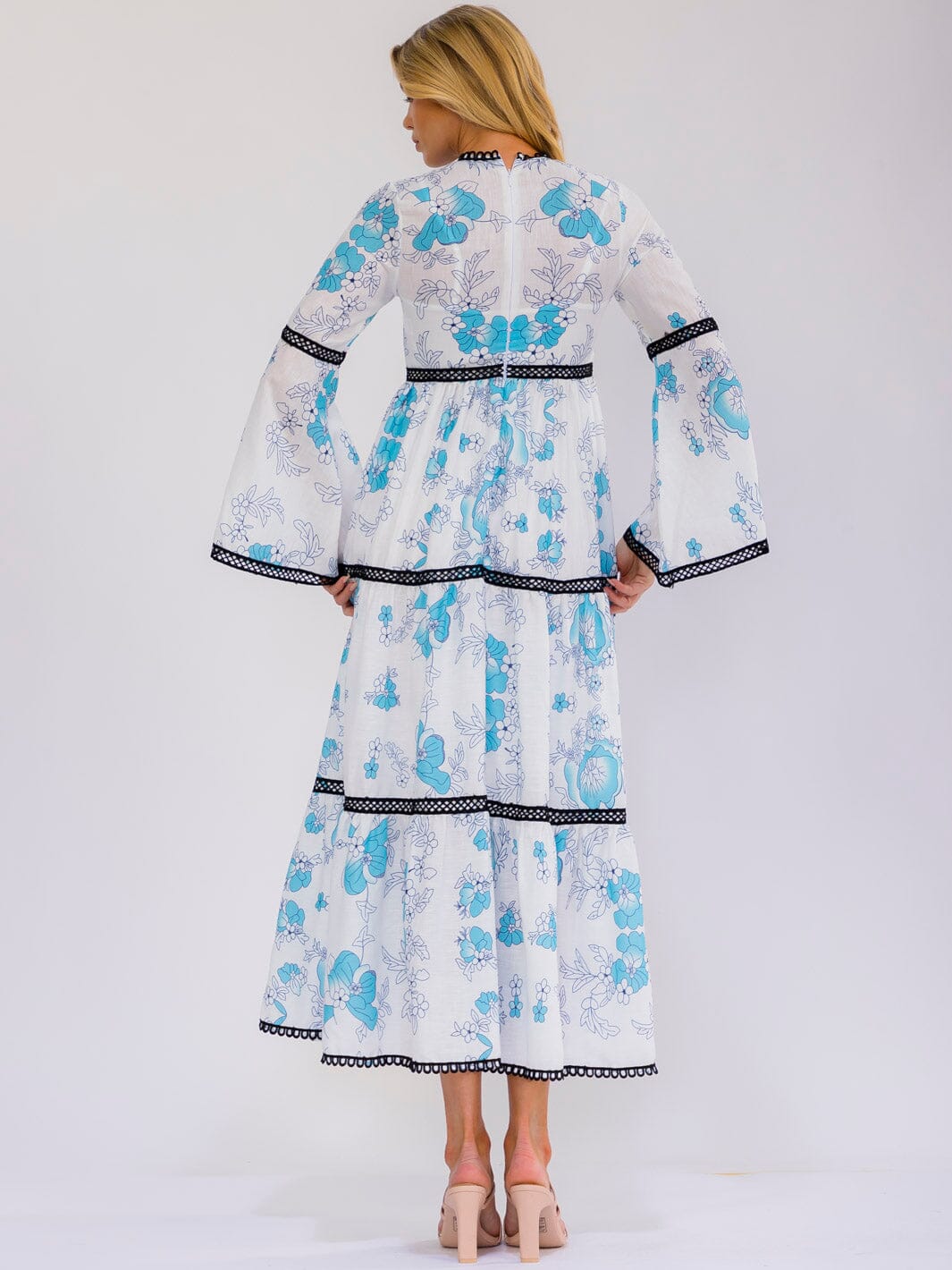 WOMEN'S LONG BELL SLEEVE TIERED FLORAL PRINT MAXI DRESS