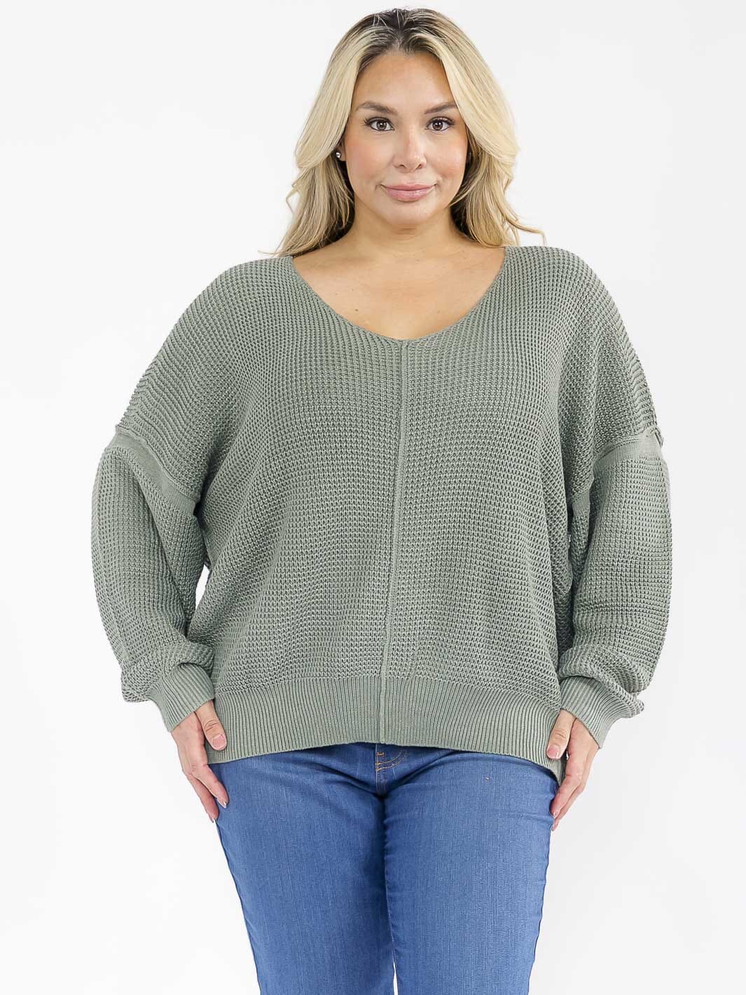 PLUS SIZE LONG SLEEVE V-NECK PULLOVER KNIT SWEATER