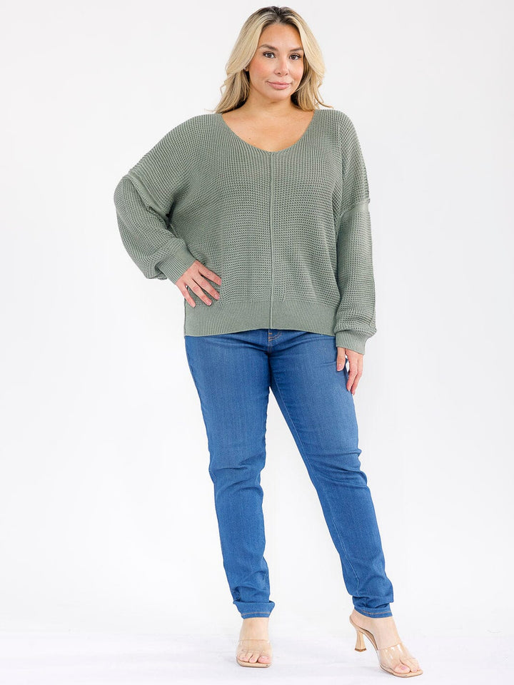 PLUS SIZE LONG SLEEVE V-NECK PULLOVER KNIT SWEATER