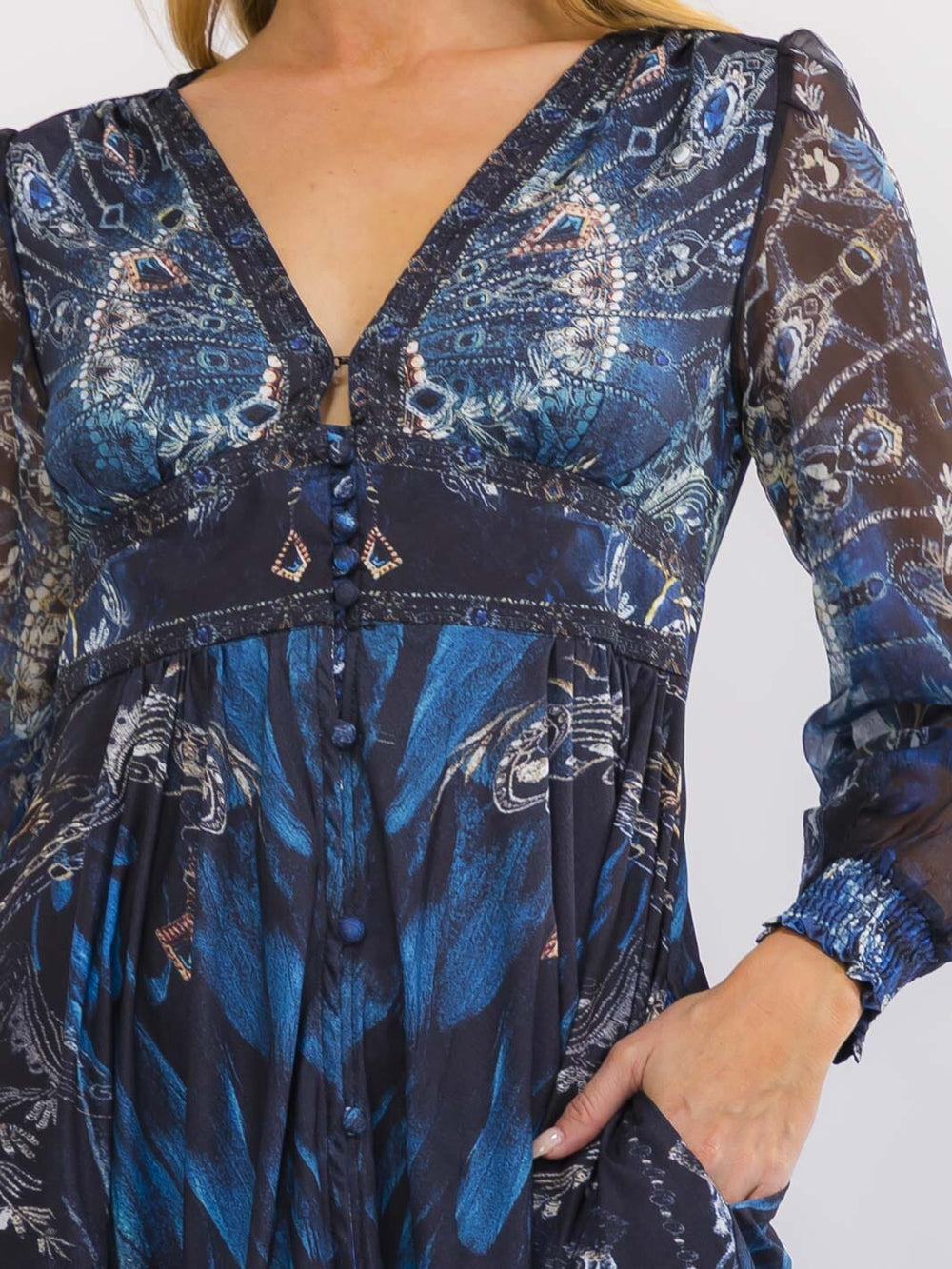 WOMEN'S LONG SLEEVE V-NECK FRONT POCKETS MULTI PRINT MAXI DRESS