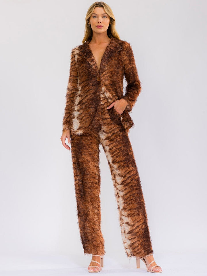 WOMEN'S LONG SLEEVE BUTTON CLOSURE TOP & ELASTIC WAIST STRAIGHT LEG PANTS ANIMAL PRINT 2PC. SET