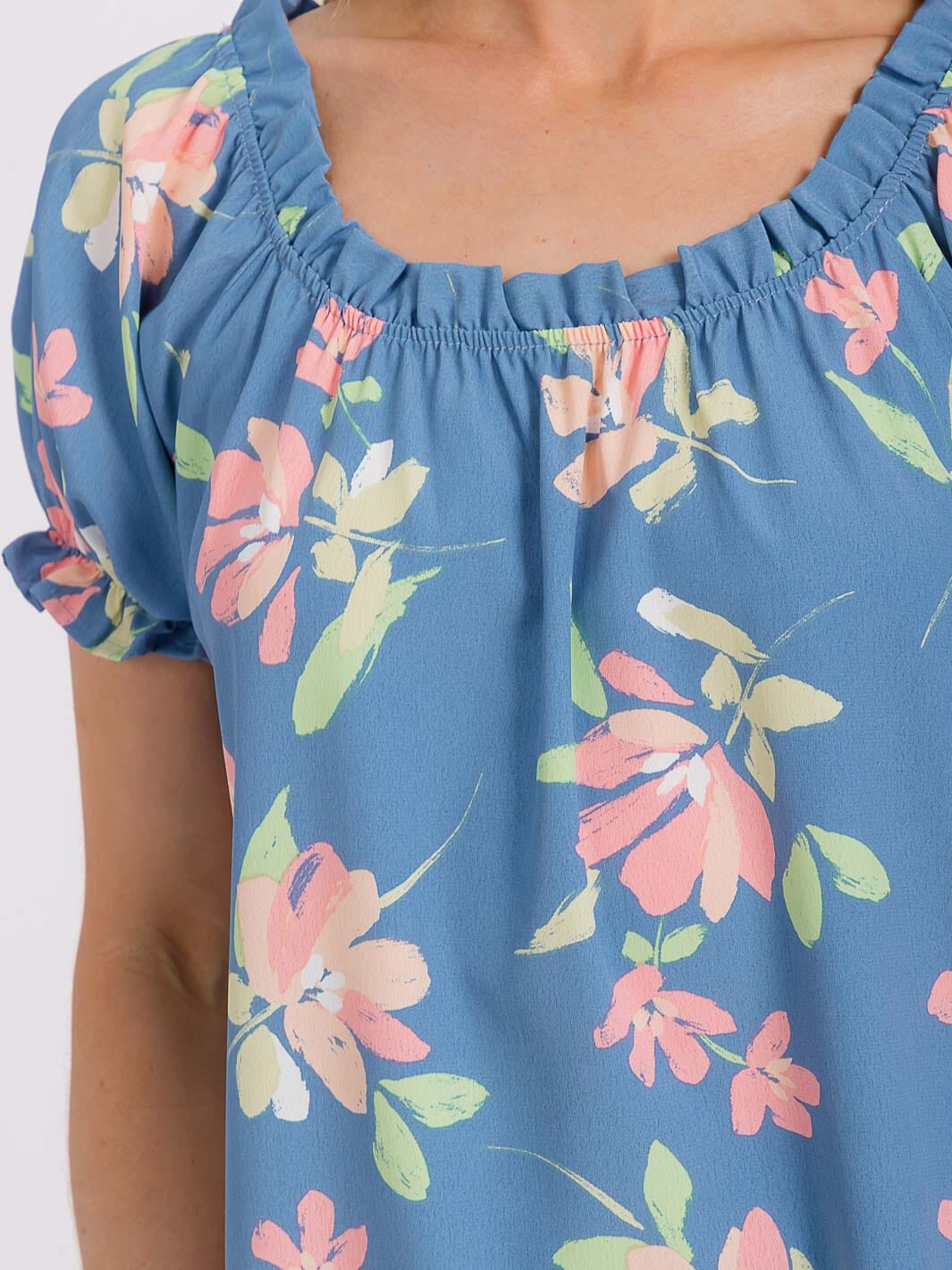 WOMEN'S SHORT PUFF SLEEVE FLORAL BLOUSE