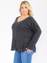 PLUS SIZE LONG SLEEVE V-NECK SOLID TOP