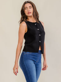 WOMEN'S SLEEVELESS BUTTON UP RIBBED BLOUSE