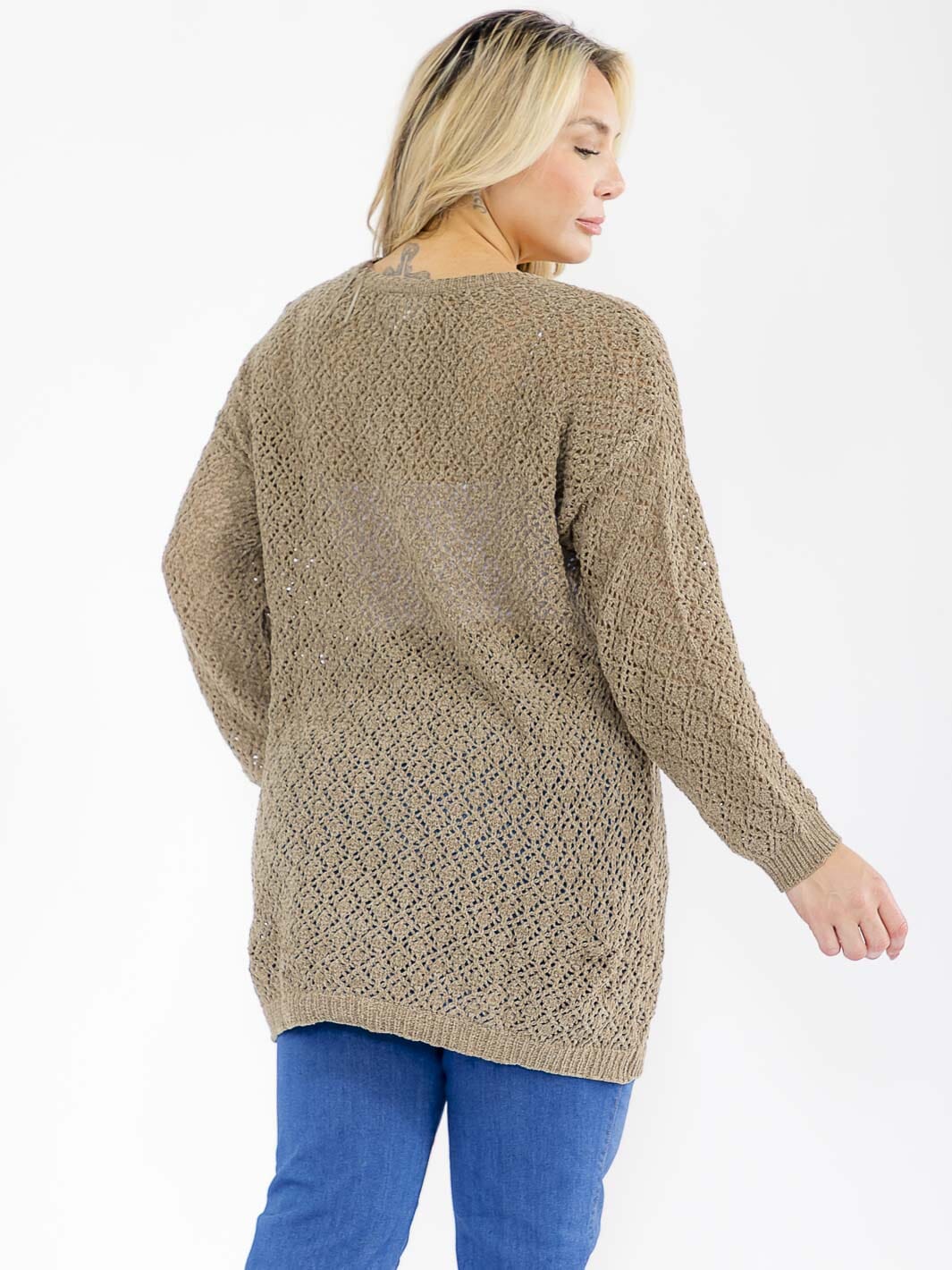 PLUS SIZE LONG SLEEVE KNIT TOP