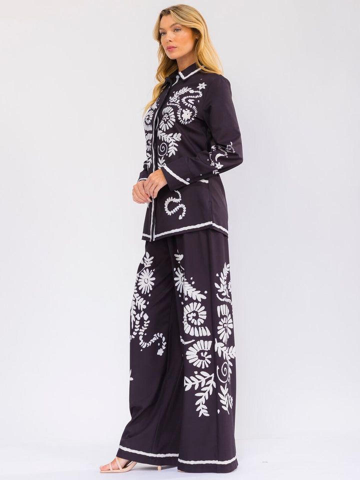 WOMEN'S LONG SLEEVE BUTTON UP TOP & ELASTIC WAIST WIDE LEG PANTS MULTI PRINT 2PC. SET