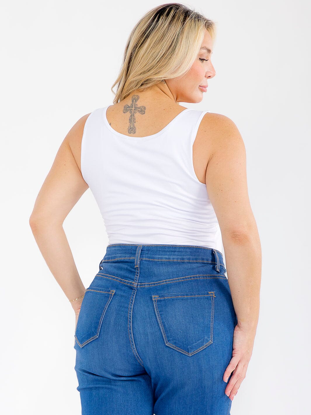 PLUS SIZE SLEEVELESS SOLID BODYSUIT