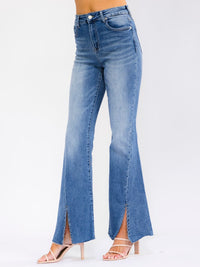 WOMEN'S BUTTON CLOSURE POCKETS BELL LEG WASHED STRETCH DENIM PANTS