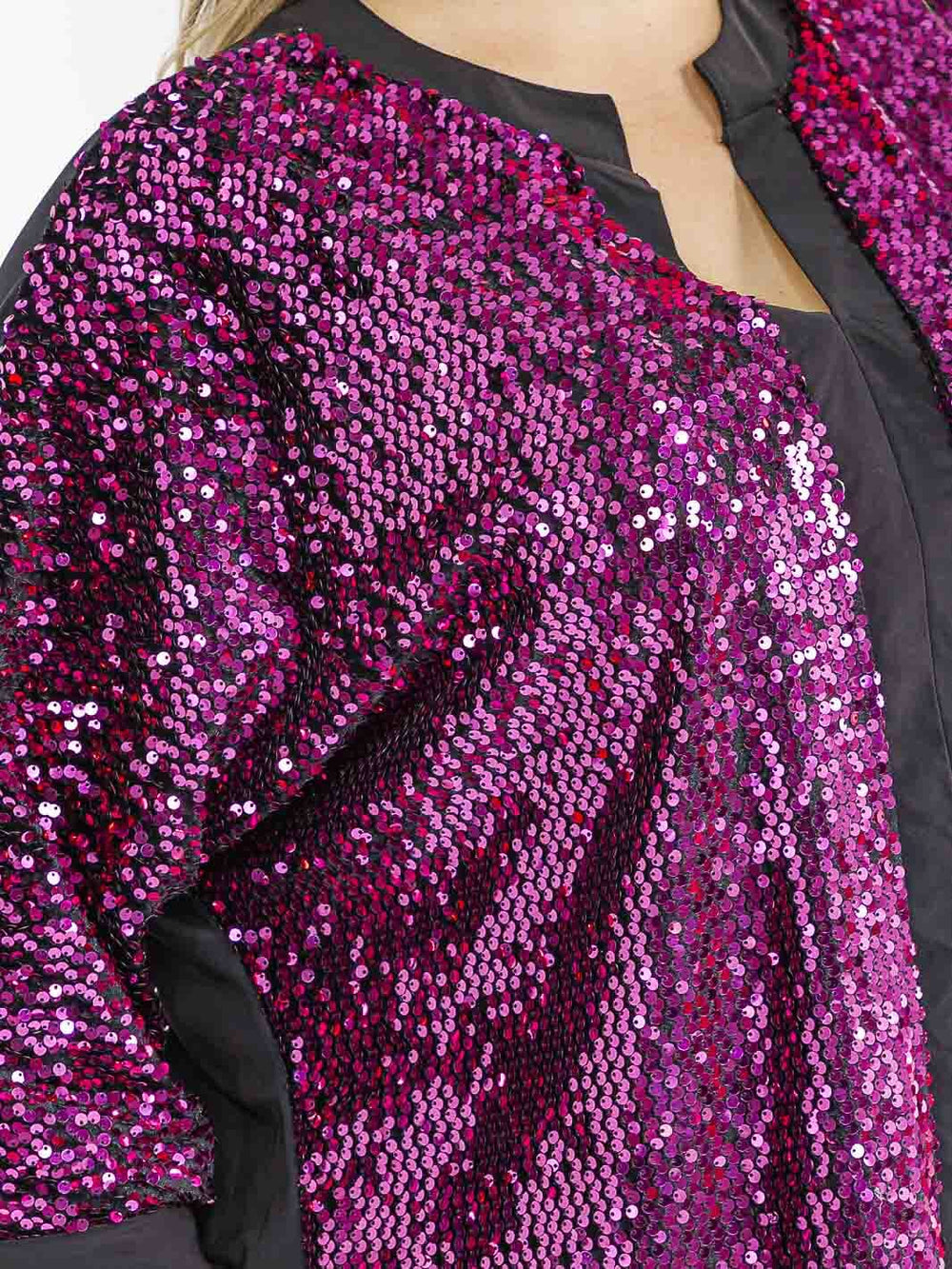 PLUS SIZE 3/4 SLEEVE V-NECK SEQUINS TUNIC BLOUSE