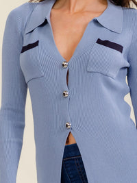 WOMEN'S LONG BELL SLEEVE V-NECK FRONT POCKETS BUTTON UP RIBBED BLOUSE