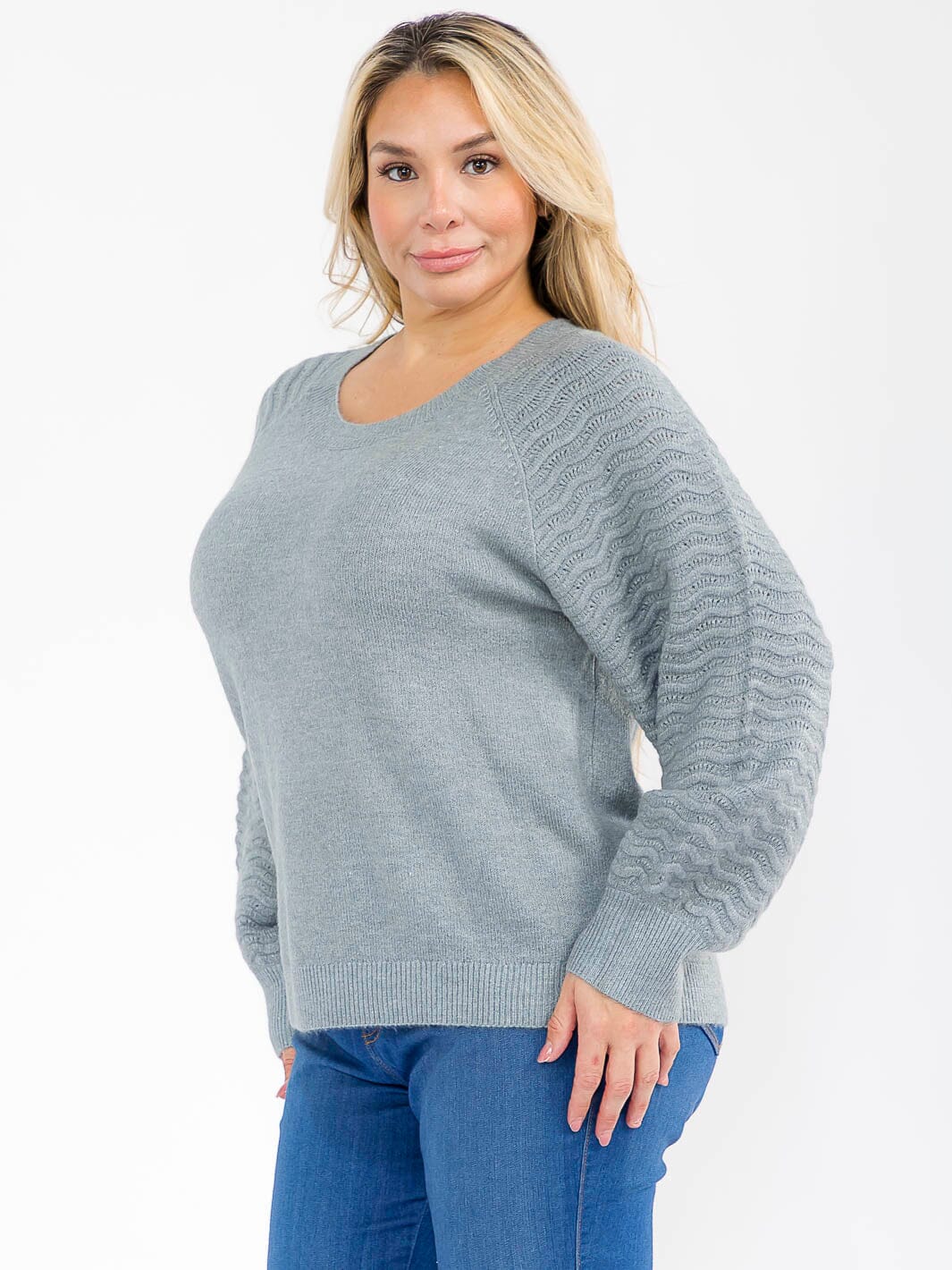 PLUS SIZE LONG DETAILED SLEEVE KNIT PULLOVER SWEATER