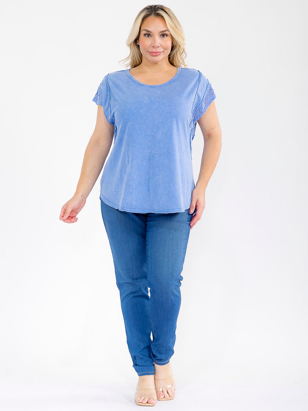 PLUS SIZE SHORT DETAILED SLEEVE TUNIC WASHED TOP