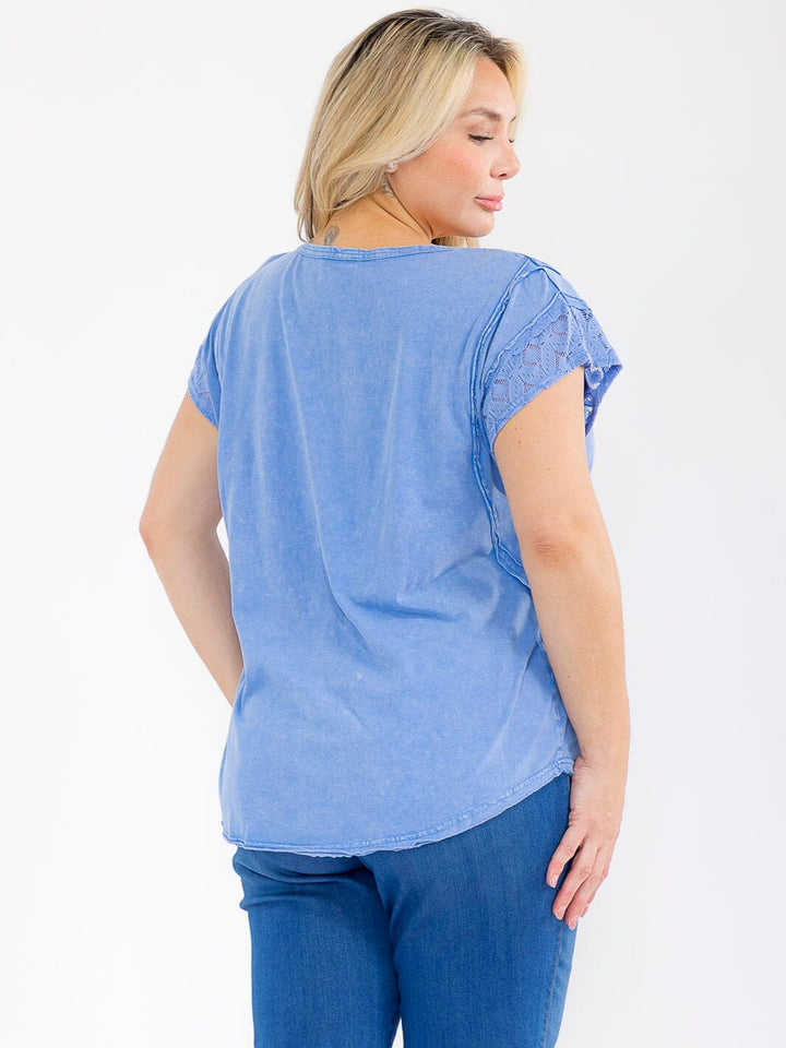 PLUS SIZE SHORT DETAILED SLEEVE TUNIC WASHED TOP