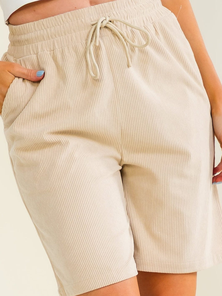 WOMEN'S ELASTIC WAIST POCKETS SELF TIE RIBBED MINI SHORTS