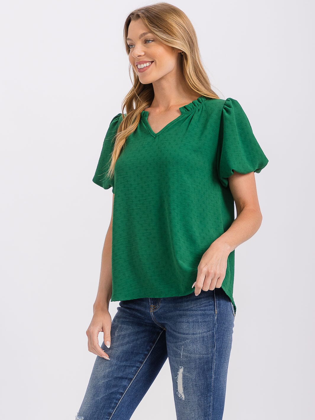 WOMEN'S SHORT PUFF SLEEVE V-NECK DETAILED BLOUSE