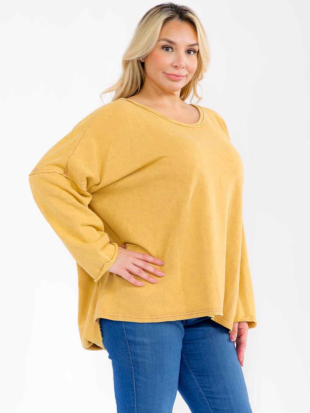 PLUS SIZE LONG SLEEVE OPEN BACK OVERSIZED TOP