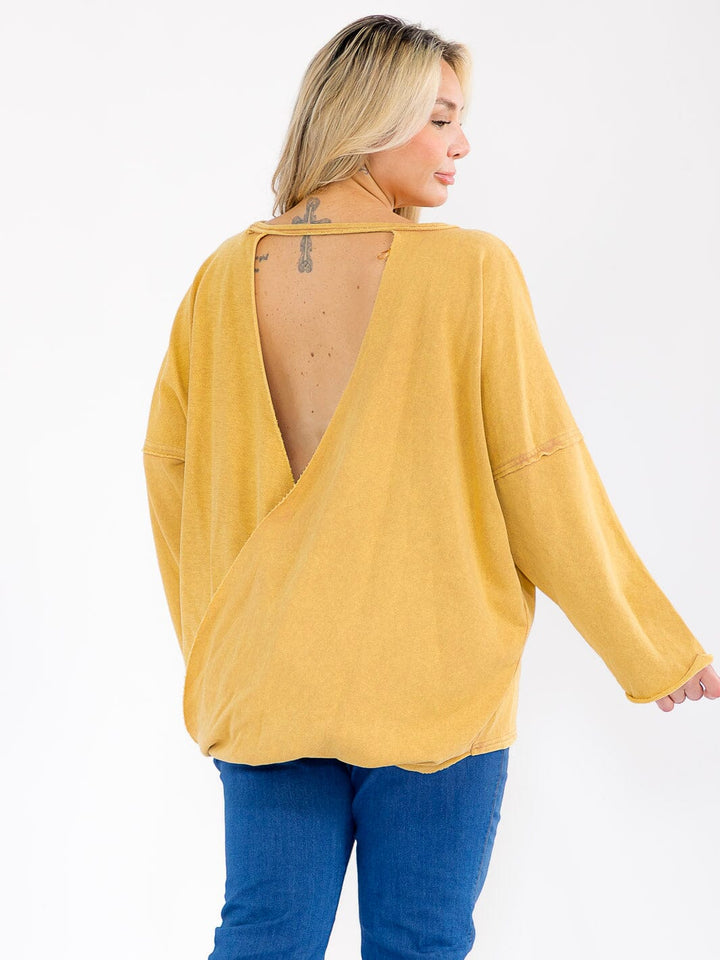 PLUS SIZE LONG SLEEVE OPEN BACK OVERSIZED TOP