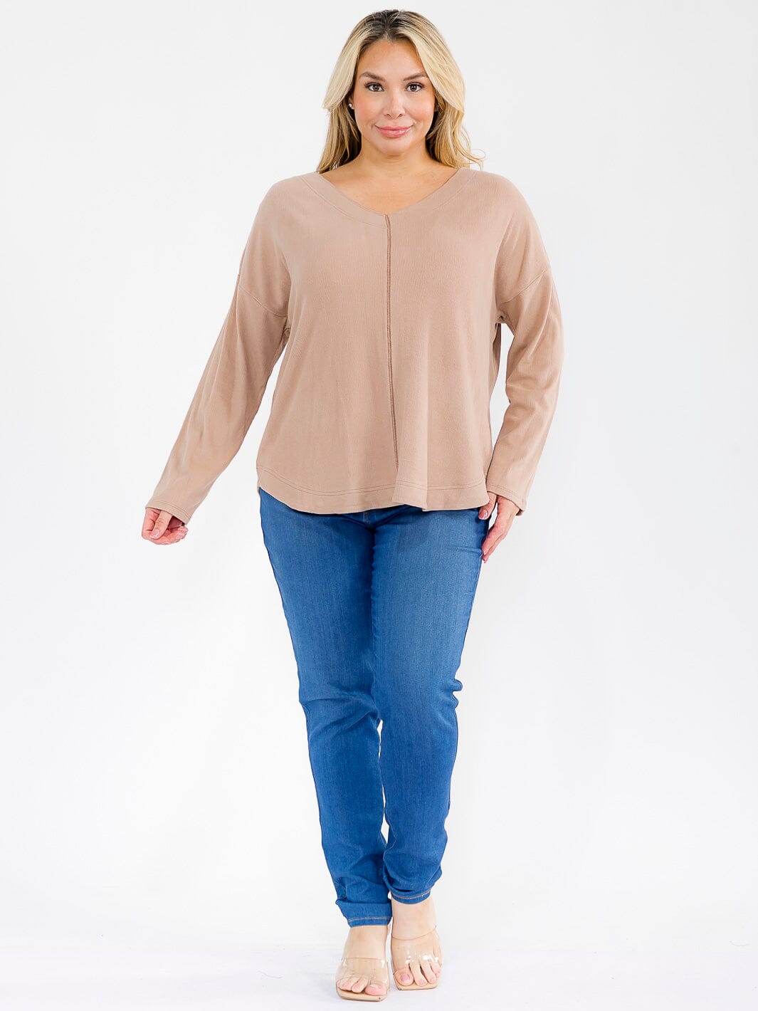 PLUS SIZE LONG SLEEVE V-NECK SOLID TOP